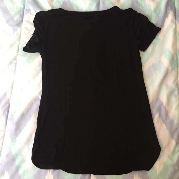 Dorothy Perkins Black Tee - Picture 2 of 2
